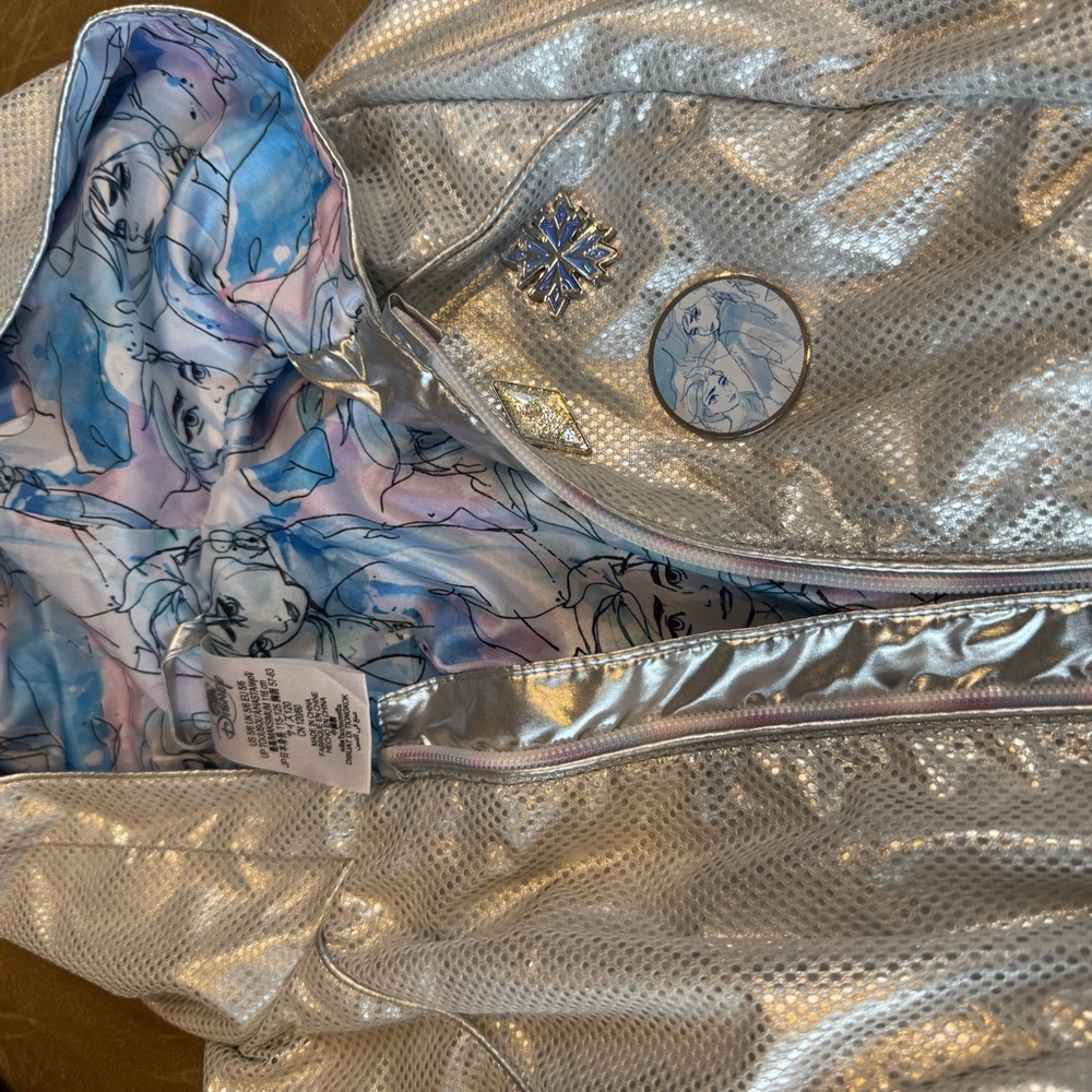 DISNEY OFFICIAL FROM PARK Silver Jacket with Frozen Theme